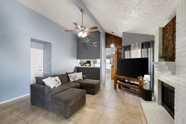 $210,000 | 1804 Spruce Drive, Rosenberg, TX 77471