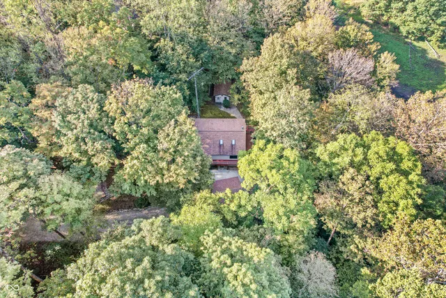 $330,000 | 7455 Locust Lake E Drive, Spencer, IN 47460