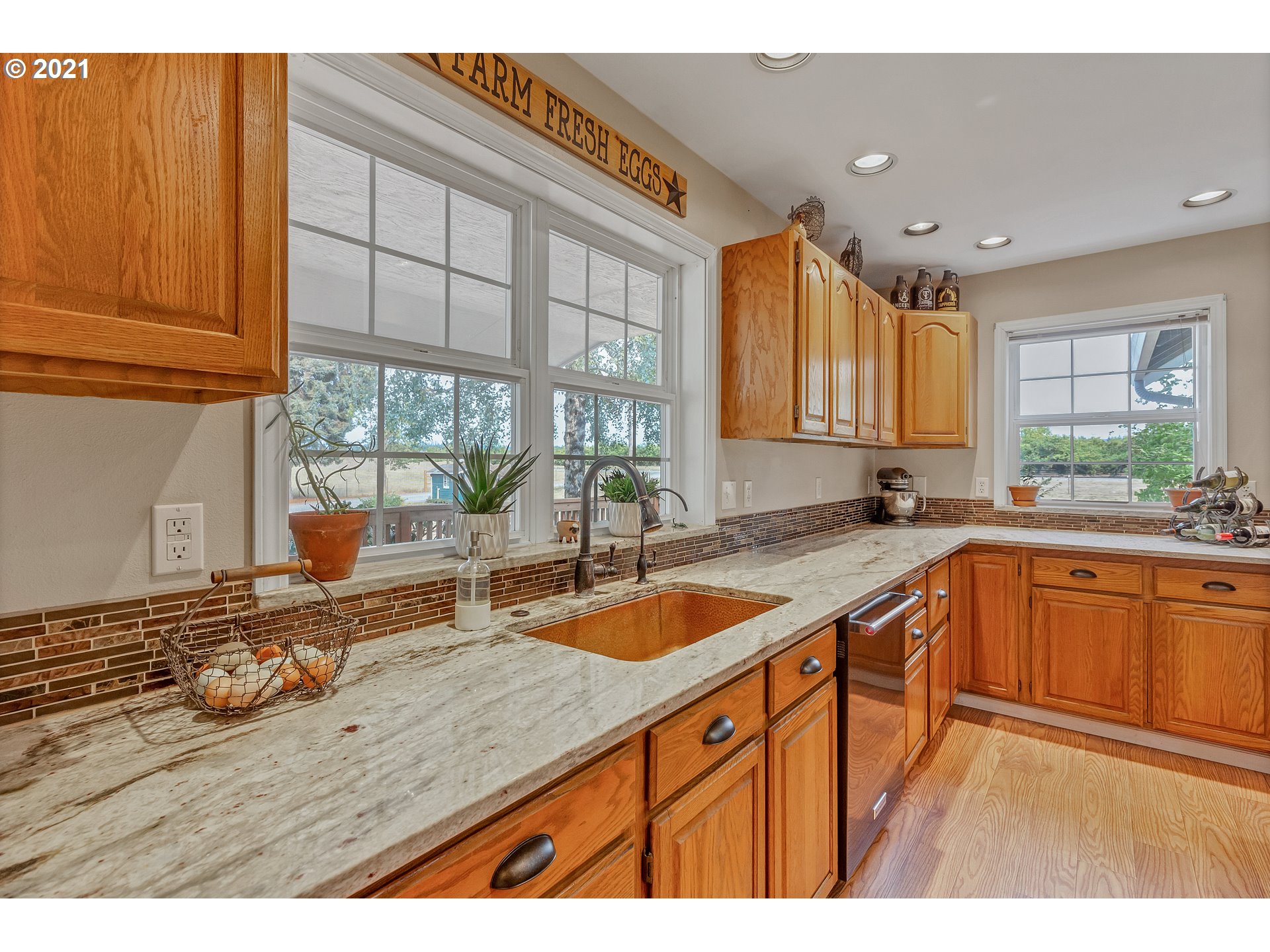 22769 South Haines Road Canby, OR 97013 - Photo 9 of 32 Gallery Image 9