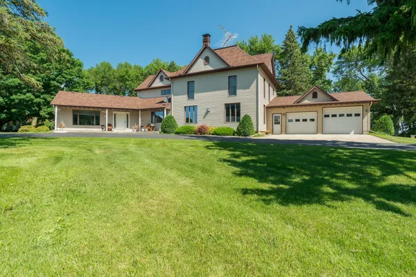 $699,000 | 13698 Maple Road, Mapleton, MN 56065