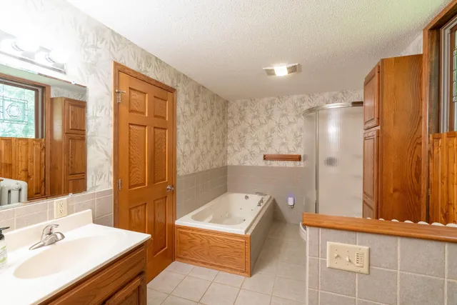 $699,000 | 13698 Maple Road, Mapleton, MN 56065