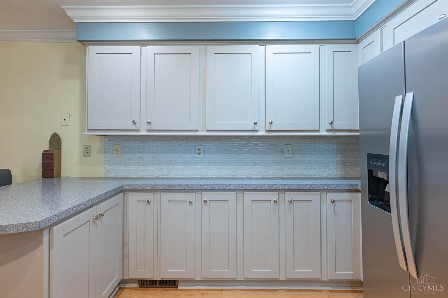 567 Lang Road Cincinnati, OH 45244 - Photo 12 of 35