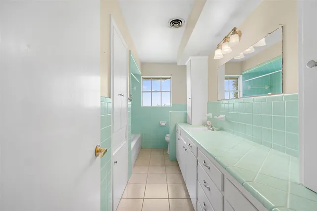 a view of an entryway