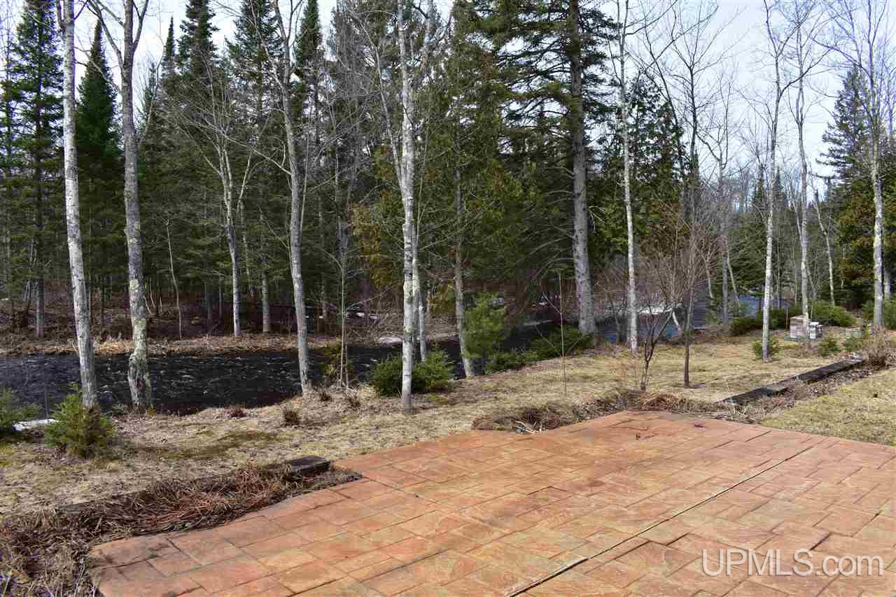 N8969 Deerton Road Deerton, MI 49822 - Photo 10 of 37 Gallery Image 10