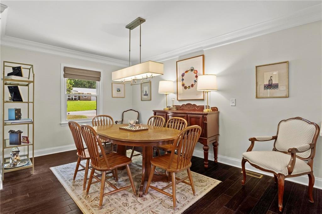 4941 Bedell Road Roswell, GA 30075 - Photo 15 of 39 Gallery Image 15