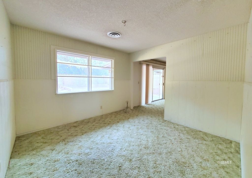 725 West Felspar Avenue Ridgecrest, CA 93555 - Photo 20 of 28 Gallery Image 20