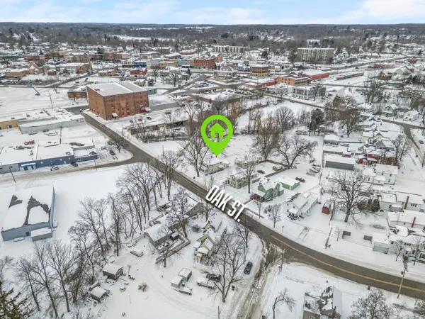 $219,900 | 34 Oak Street, Hillsdale, MI 49242