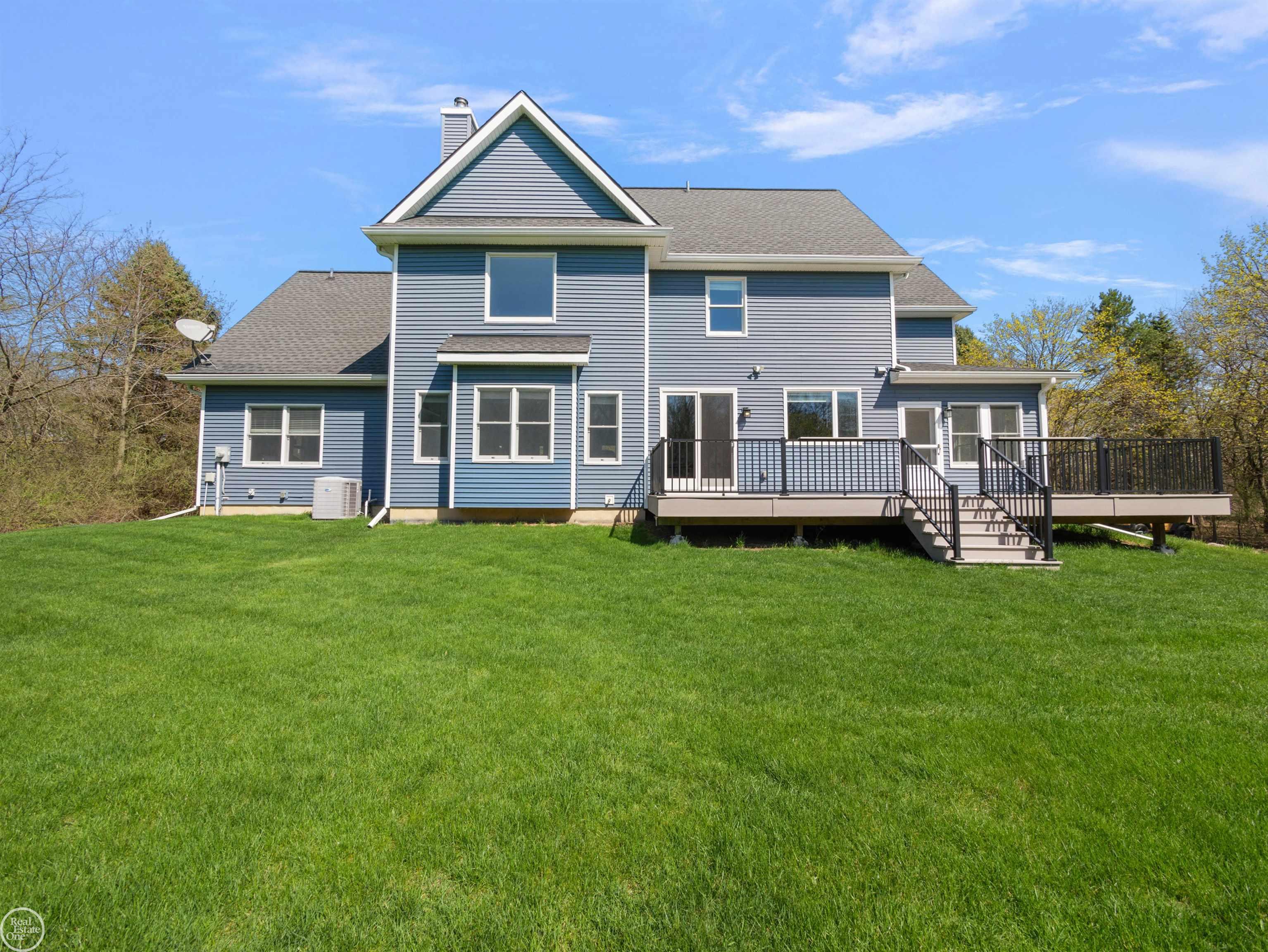 1276 Strieter Road Ann Arbor, MI 48103 - Photo 68 of 82 50172470-262ab9a9-41b9-4f23-9e7d-ff6ac3c74fd2.JPG