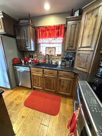 $535,000 | 6021 Northwest Button Road, Topeka, KS 66618