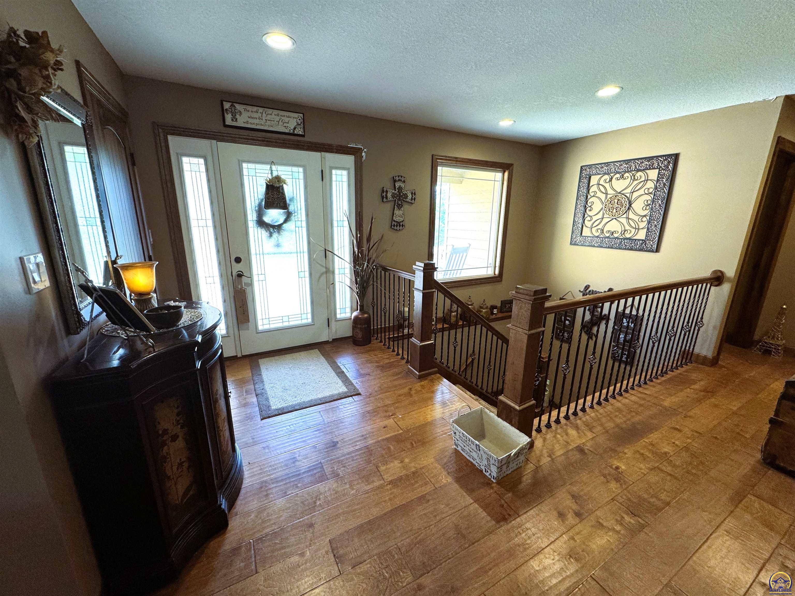 6021 Northwest Button Road Topeka, KS 66618 - Photo 3 of 45