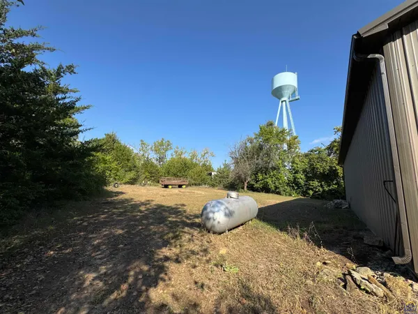 $535,000 | 6021 Northwest Button Road, Topeka, KS 66618