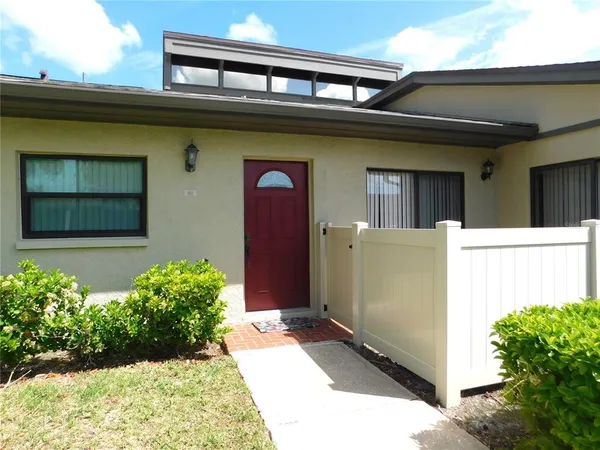 $2,400 | 40 Dale Place, Oldsmar, FL 34677