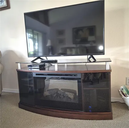 $2,400 | 40 Dale Place, Oldsmar, FL 34677