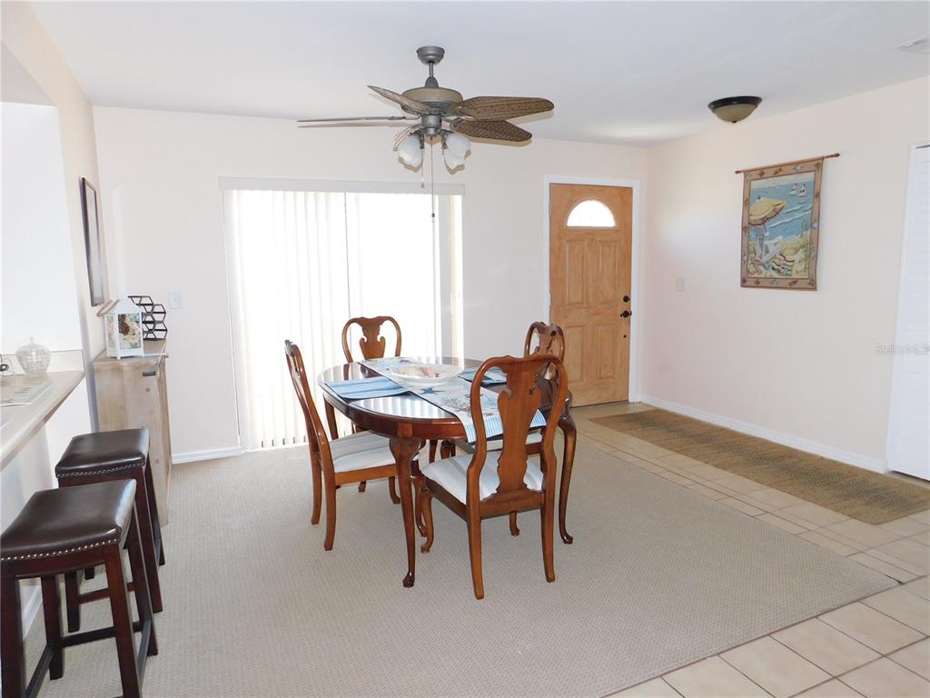 40 Dale Place Oldsmar, FL 34677 - Photo 6 of 32 a dining room with furniture and window