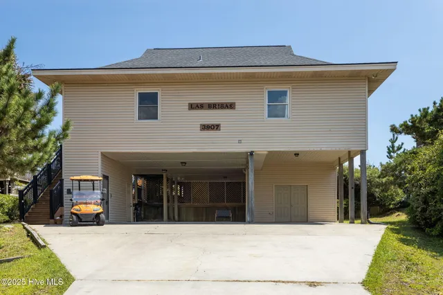 $2,100,000 | 3907 Ocean Drive, Emerald Isle, NC 28594