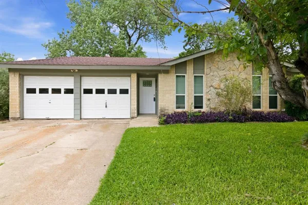 $1,850 | 5913 Cathy Court, Watauga, TX 76148