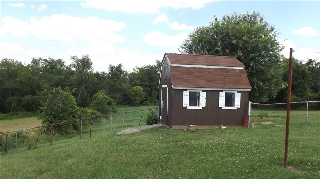 140 Messmore Road McClellandtown, PA 15458 - Photo 23 of 24