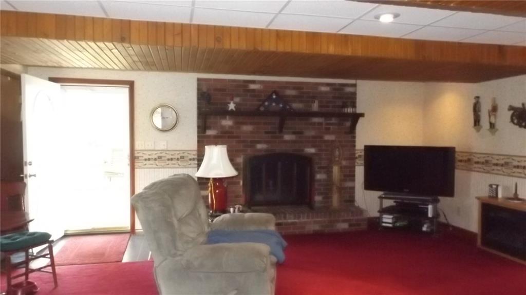 140 Messmore Road McClellandtown, PA 15458 - Photo 9 of 24