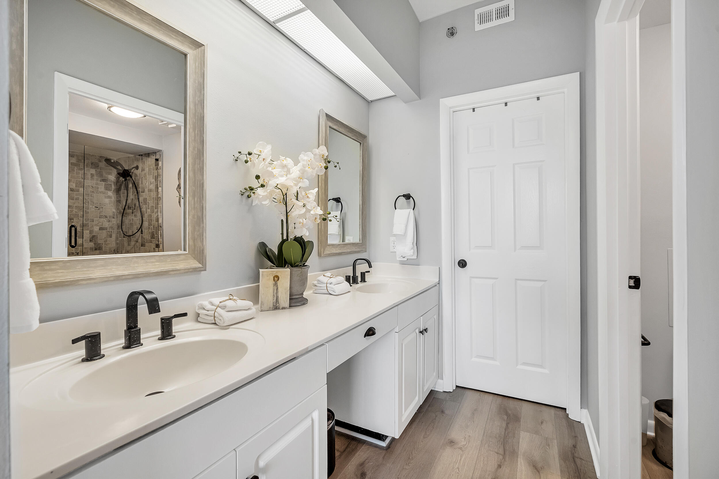 10254 East Co Highway, Unit 233 Inlet Beach, FL 32461 - Photo 23 of 46 a bathroom with a sink and a mirror