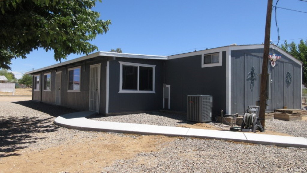 3469 Adobe Road Golden Valley, AZ 86413 - Photo 5 of 40