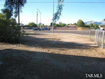 3549 North Olive Road Tucson, AZ 85719 - Photo 10 of 10