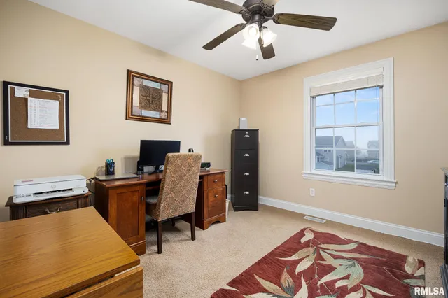 $405,000 | 1413 Aspen Drive, Washington, IL 61571