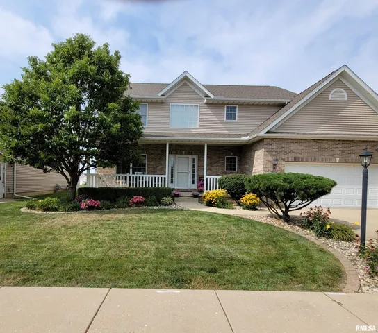 $405,000 | 1413 Aspen Drive, Washington, IL 61571