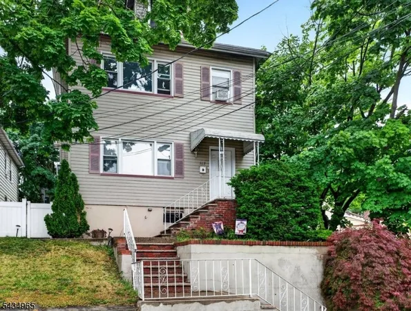 $2,500 | 319 Paterson Avenue, East Rutherford, NJ 07073