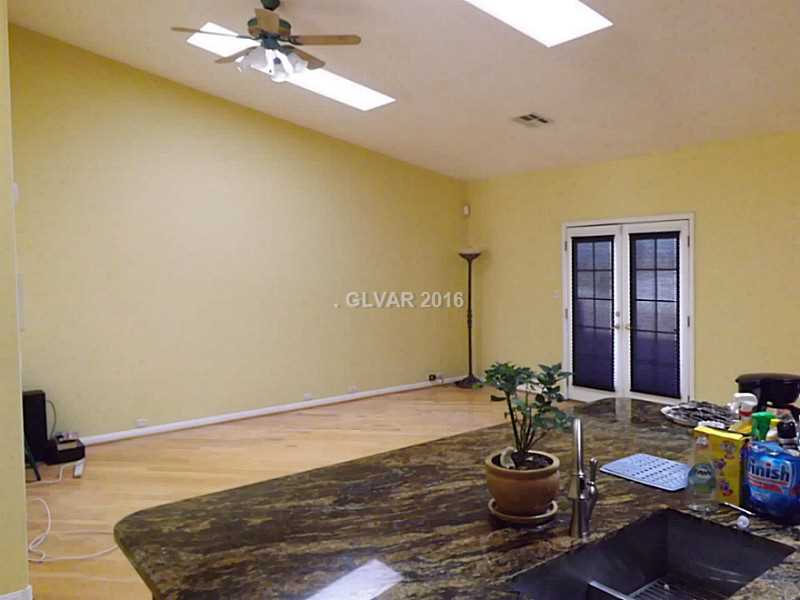 100 East Rochell Drive Henderson, NV 89015 - Photo 5 of 17 Property Photo. Kitchen/ Family Room
