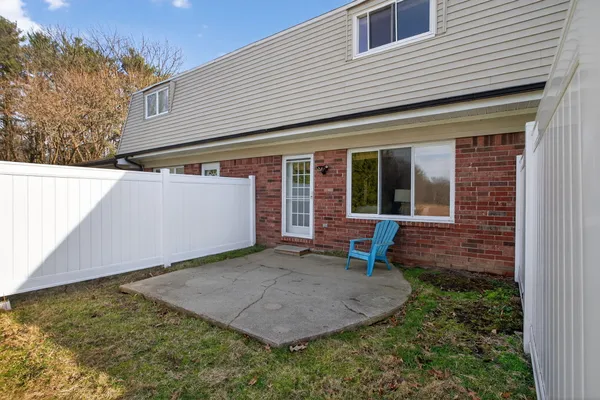 $159,900 | 4532 Westbrook Drive, Jackson, MI 49201