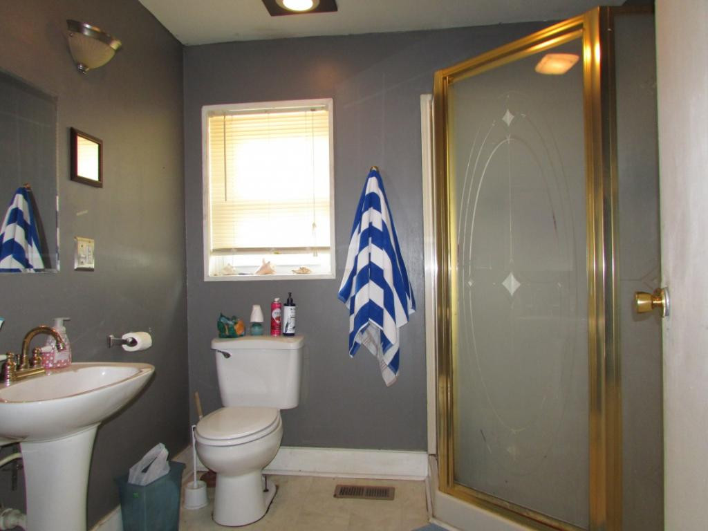 601 Highway 321 Hampton, TN 37658 - Photo 5 of 7 Photo 5