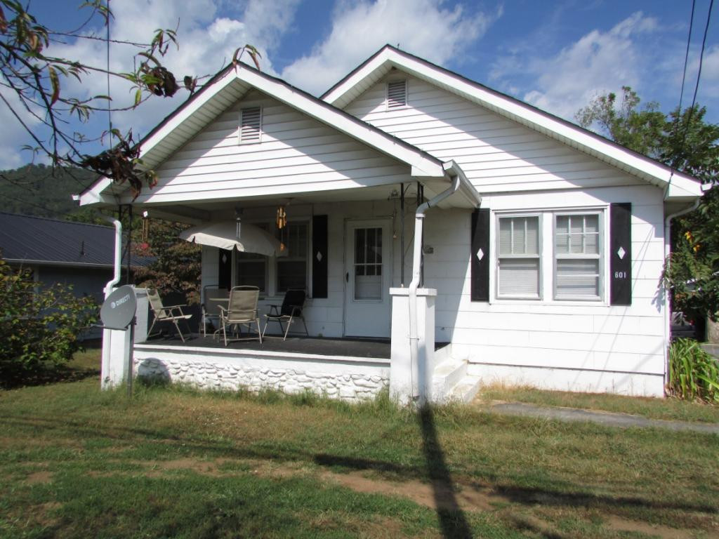 601 Highway 321 Hampton, TN 37658 - Photo 7 of 7 Photo 7