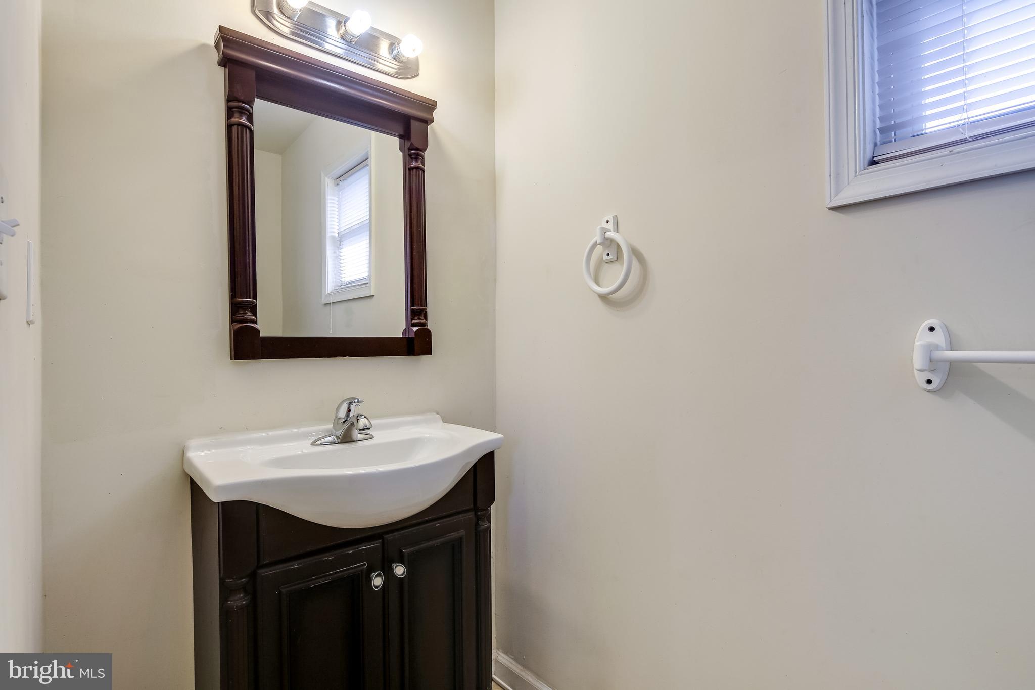 2909 East Cold Spring Lane Baltimore, MD 21214 - Photo 17 of 32