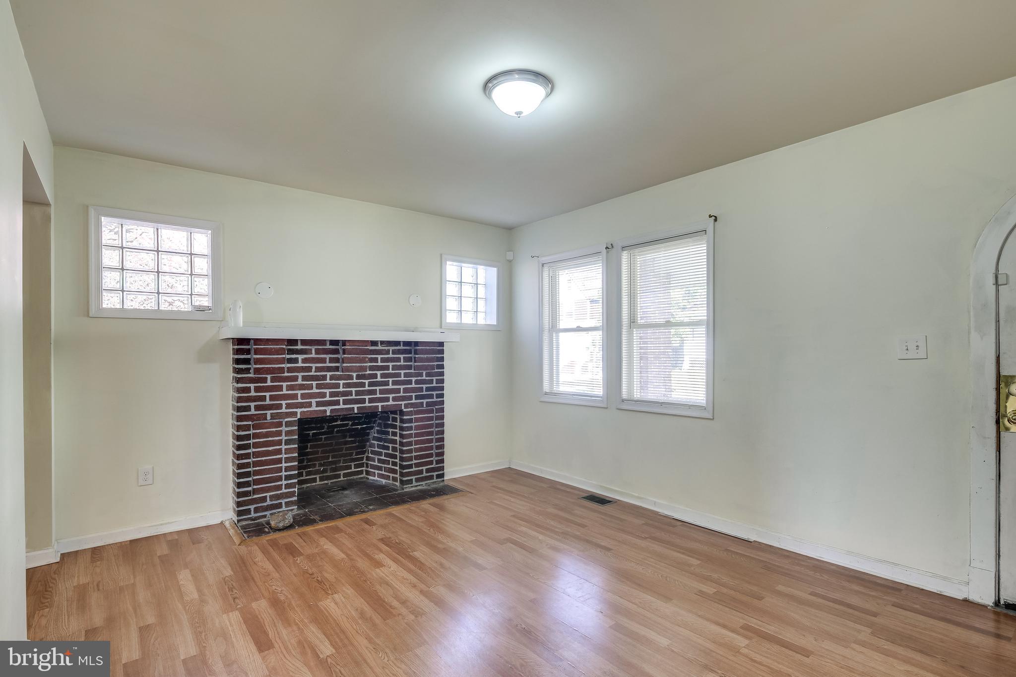 2909 East Cold Spring Lane Baltimore, MD 21214 - Photo 6 of 32