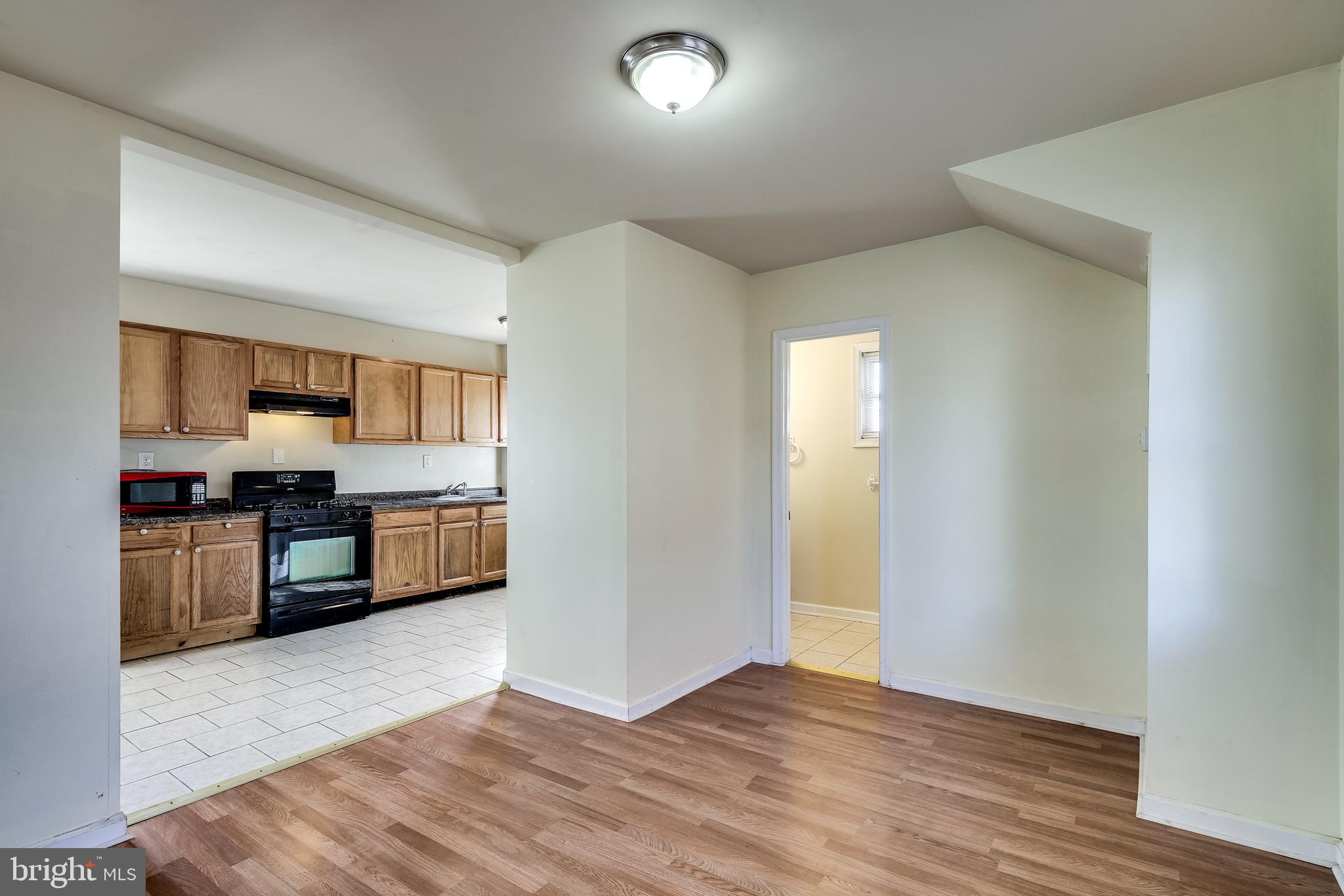 2909 East Cold Spring Lane Baltimore, MD 21214 - Photo 10 of 32