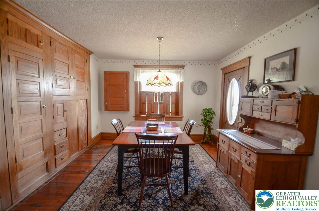 2902 Old Post Road Slatington, PA 18080 - Photo 11 of 47