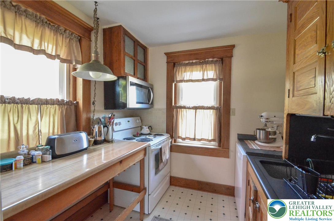 2902 Old Post Road Slatington, PA 18080 - Photo 14 of 47