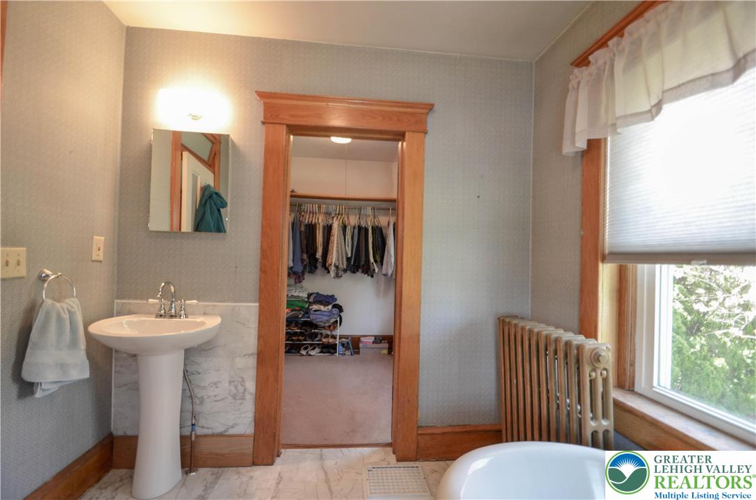 2902 Old Post Road Slatington, PA 18080 - Photo 24 of 47