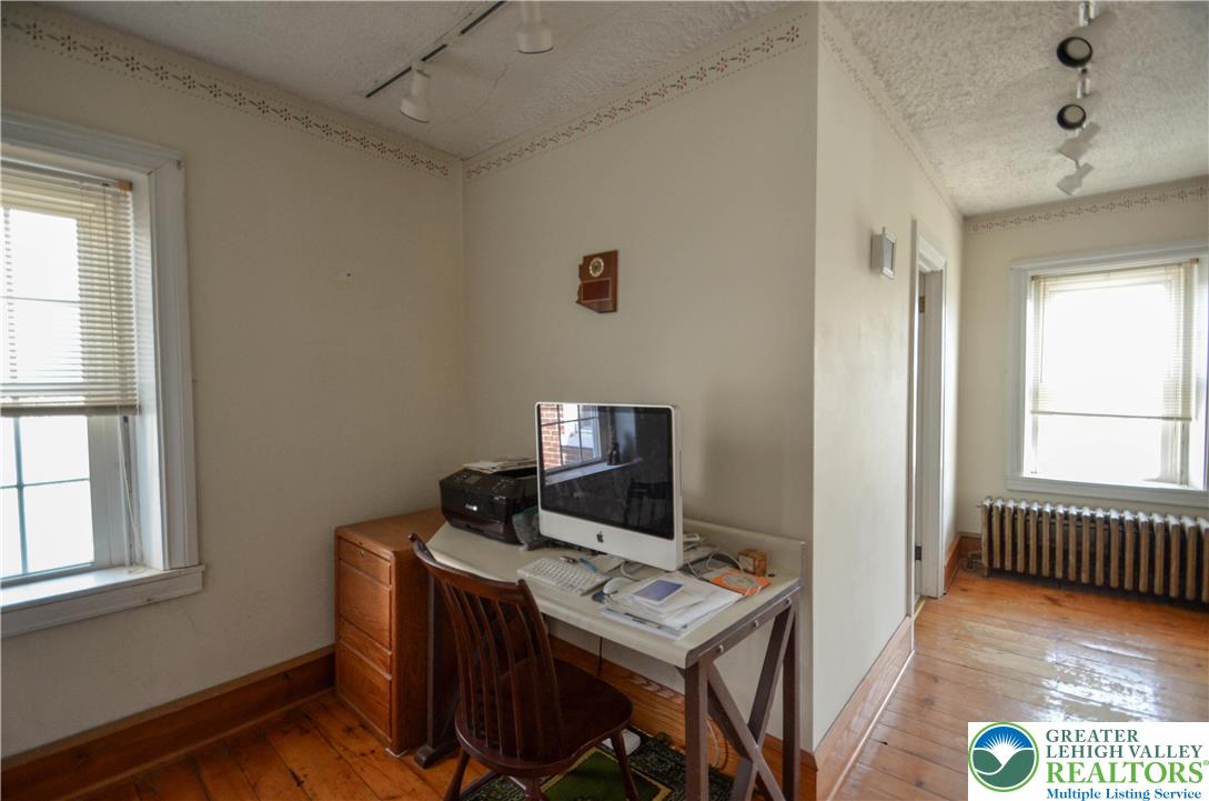 2902 Old Post Road Slatington, PA 18080 - Photo 30 of 47