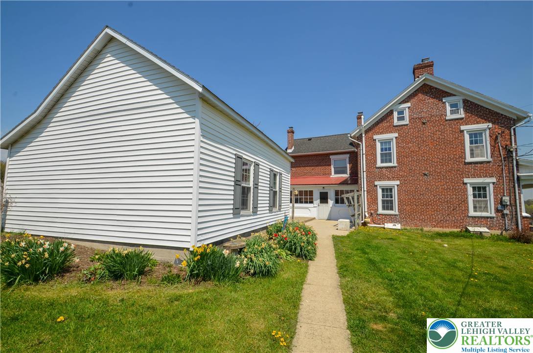 2902 Old Post Road Slatington, PA 18080 - Photo 37 of 47