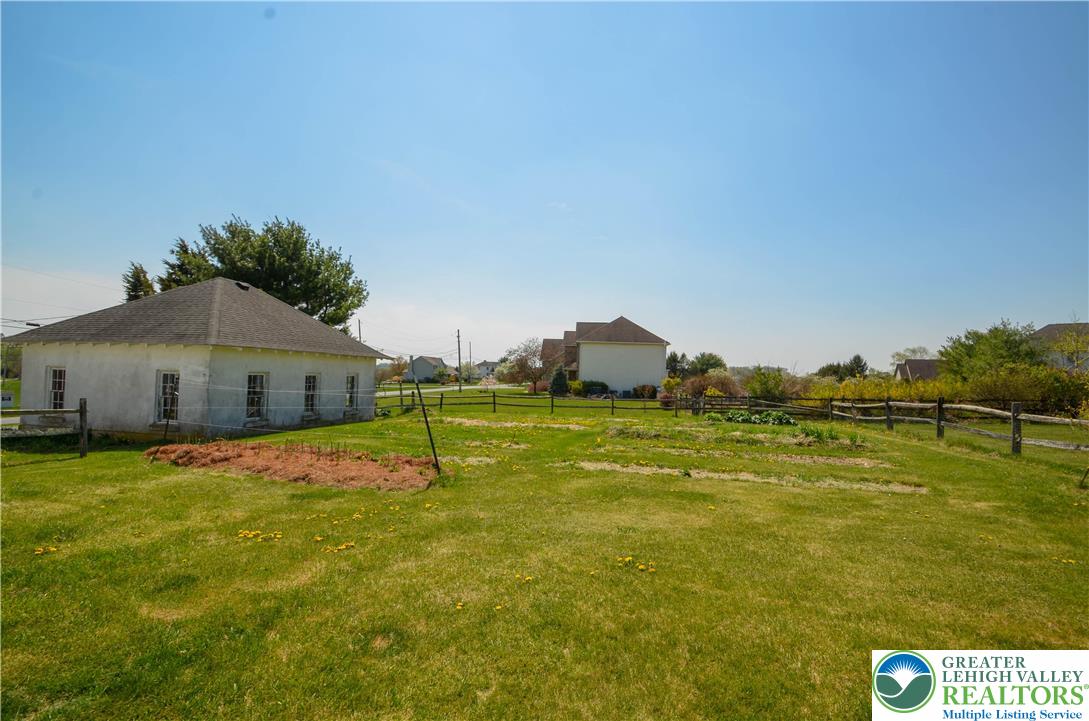 2902 Old Post Road Slatington, PA 18080 - Photo 42 of 47