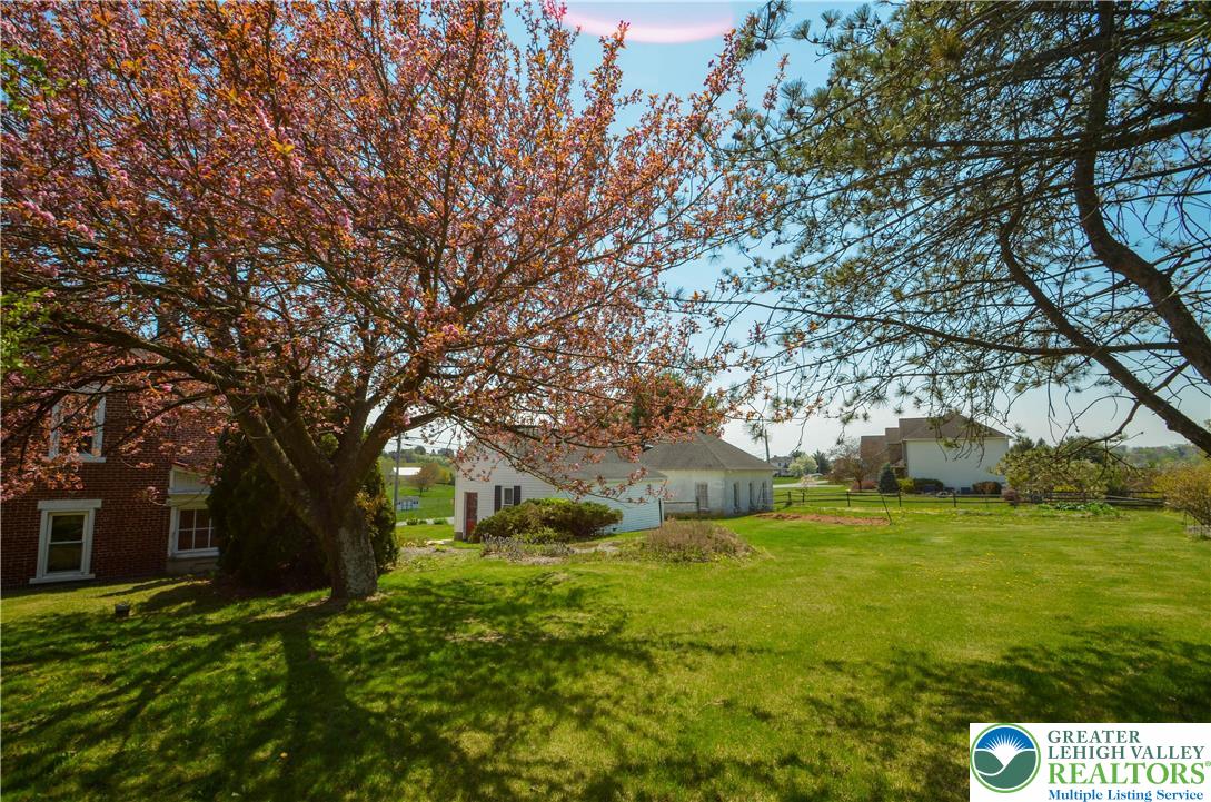 2902 Old Post Road Slatington, PA 18080 - Photo 45 of 47