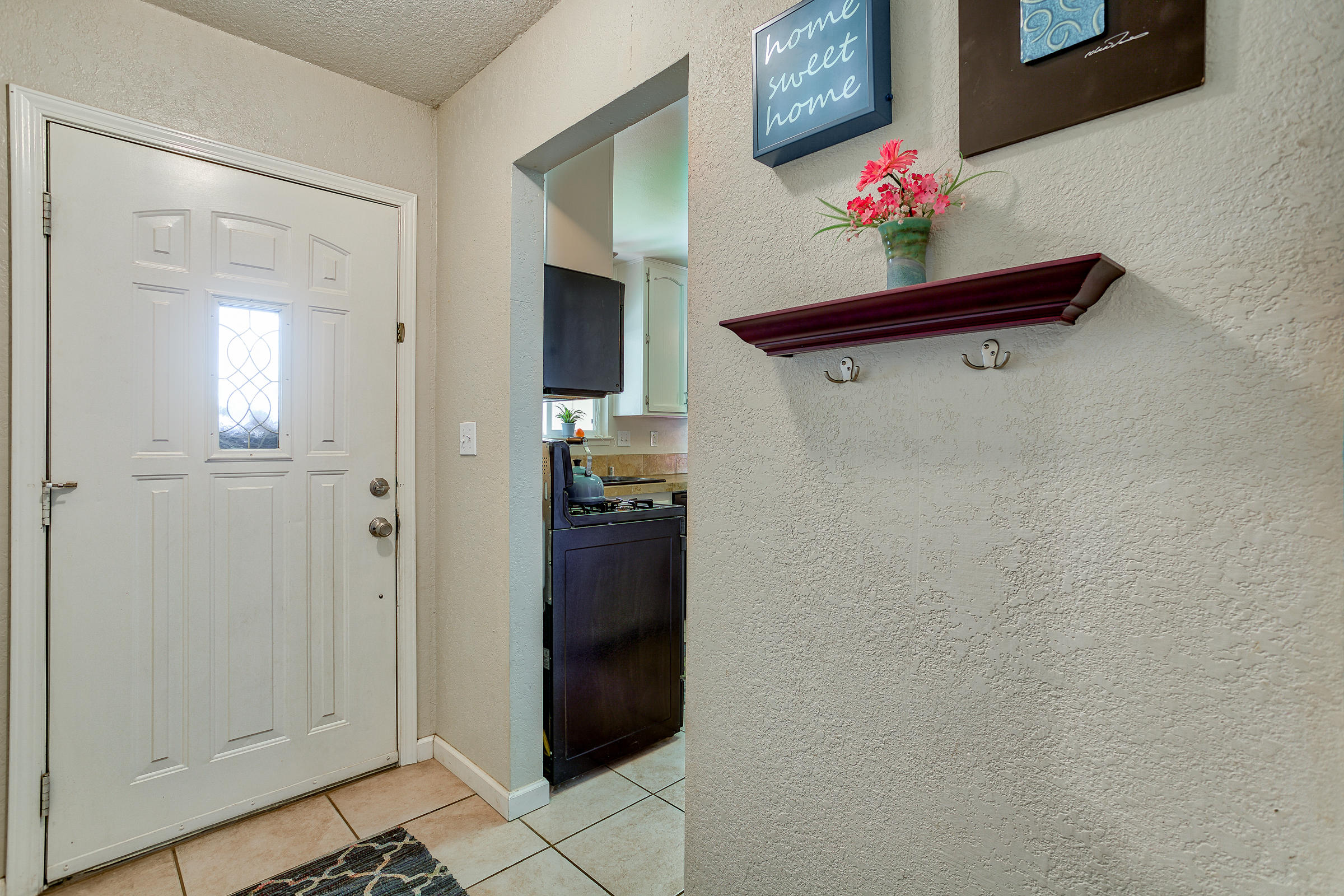 3665 Echo Road Redding, CA 96002 - Photo 2 of 33