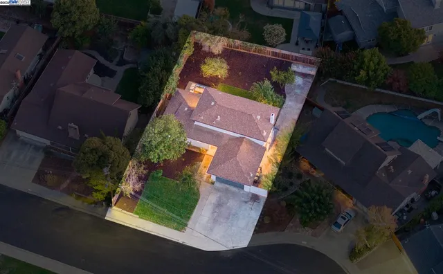 $1,398,000 | 11733 Casa Linda Court, Dublin, CA 94568