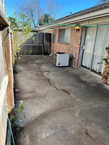 $95,000 | 9442 Neuens Road, Unit 9442, Houston, TX 77080