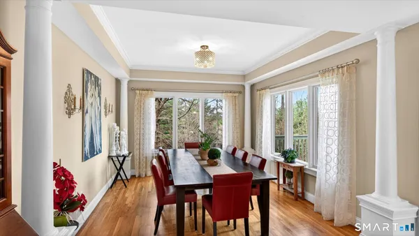 $630,000 | 4 Thistle Hollow, Unit 4, Avon, CT 06001