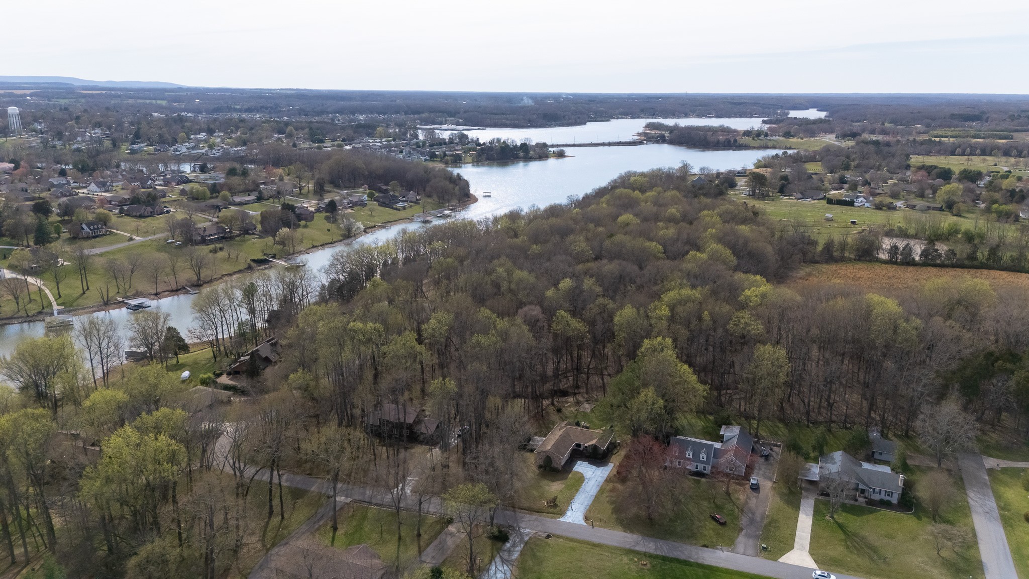 60 Sharp Circle Winchester, TN 37398 - Photo 40 of 51 an aerial view of multiple house