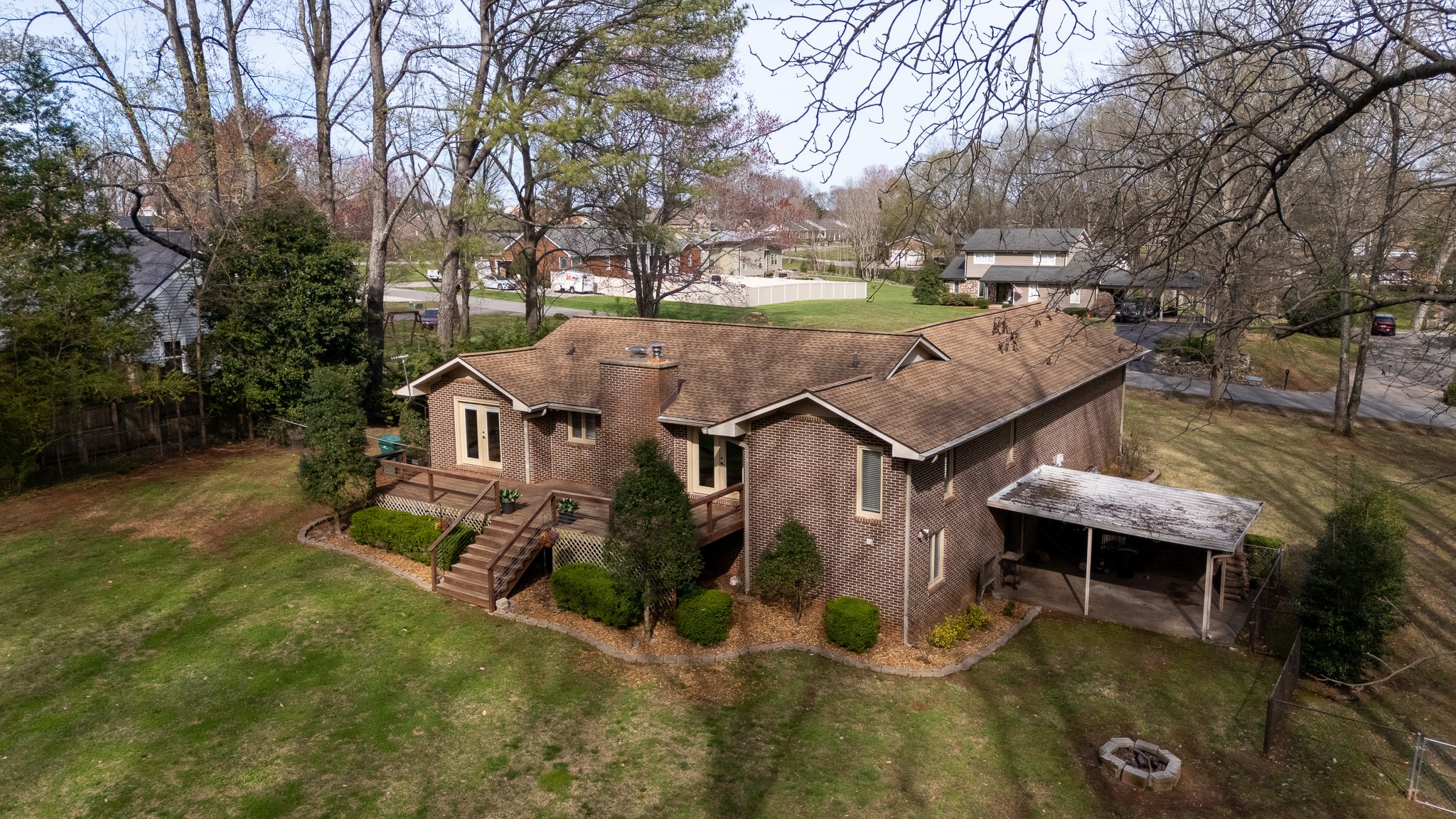 60 Sharp Circle Winchester, TN 37398 - Photo 43 of 51 front view of a house with a yard