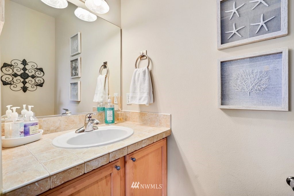 105 202nd Street Southeast Bothell, WA 98012 - Photo 14 of 33