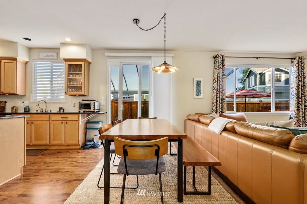 105 202nd Street Southeast Bothell, WA 98012 - Photo 7 of 33